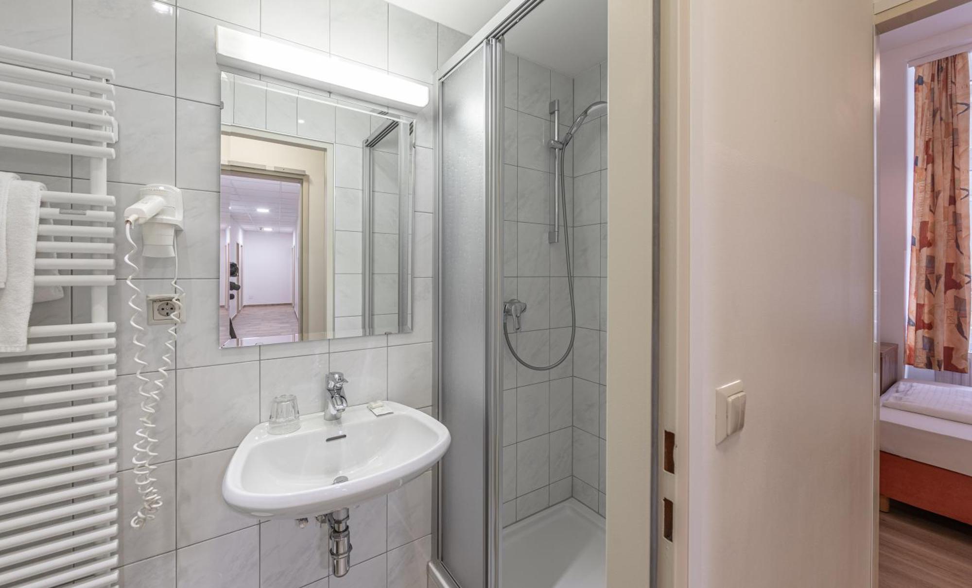 Quarto Duplo Económico